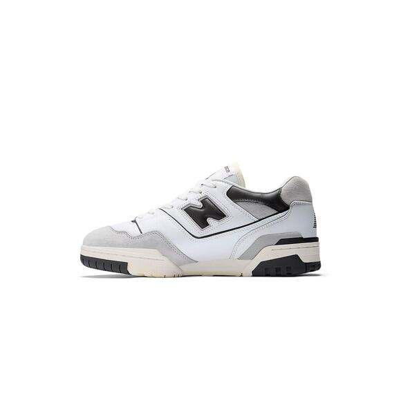 NWT New Balance 550 Men Shoes, White/Black, Size 6